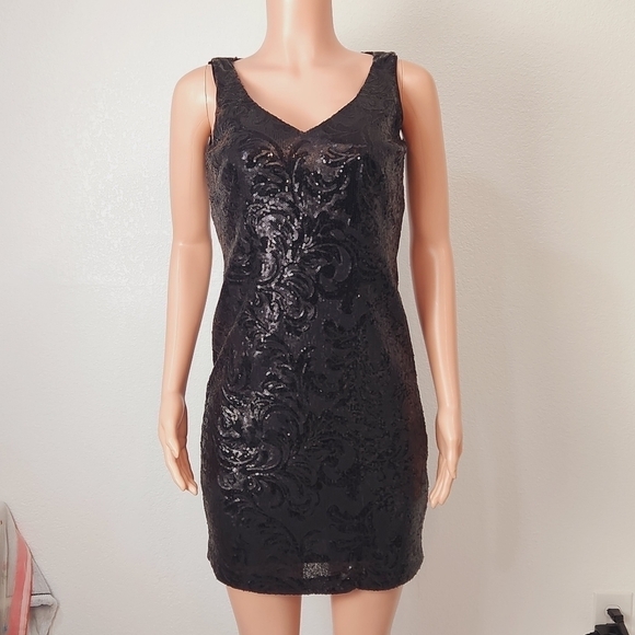 JONES New York Black Sleeveless Sequins Mini Dress Size: 4